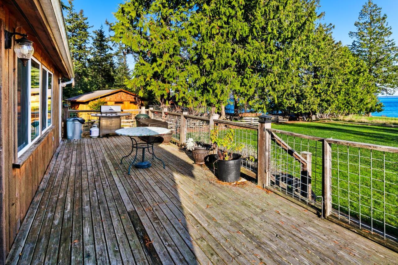 Obstruction Pass Cottage Olga Extérieur photo